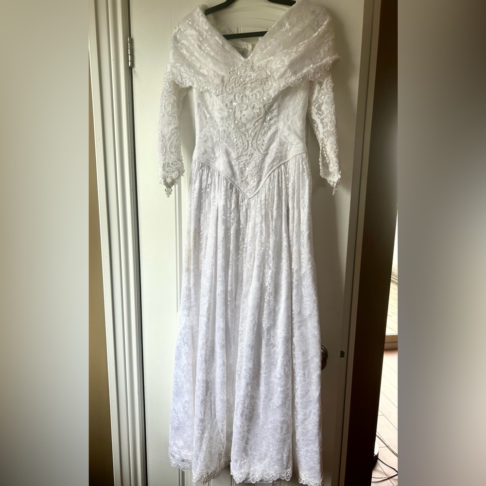Annie White Lace Off-Shoulder Long Sleeve Wedding Gown